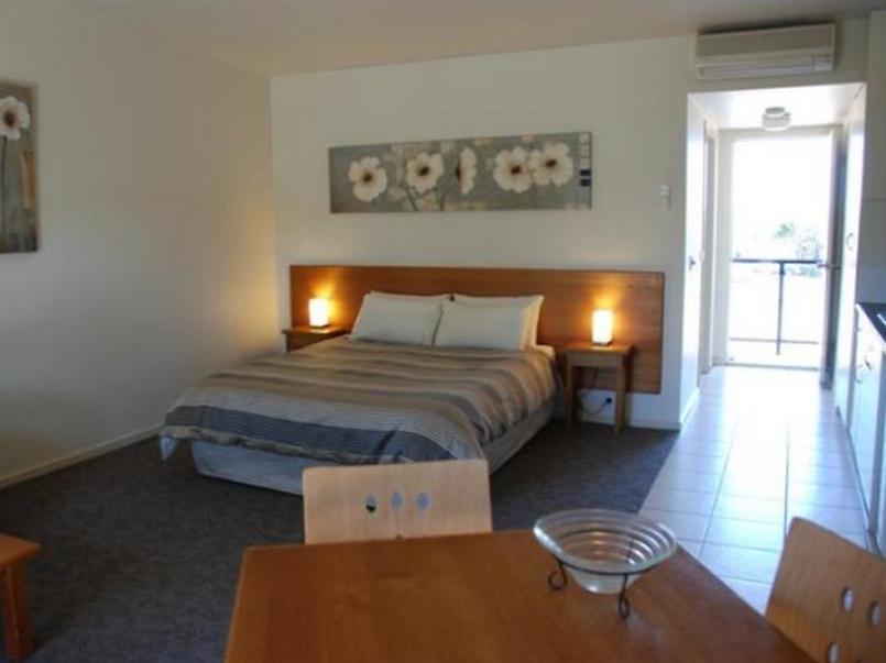 Metung Waters Motel And Apartments Esterno foto